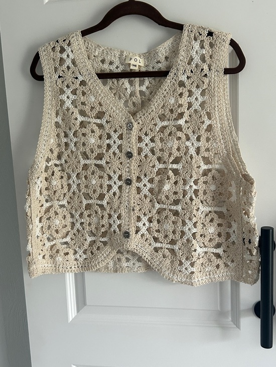 POL Sweaters - POL BOHO Crochet Lace Button-Up Vest in Cream one size